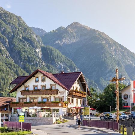 Gasthof Baren Hotel Holzgau Luaran gambar