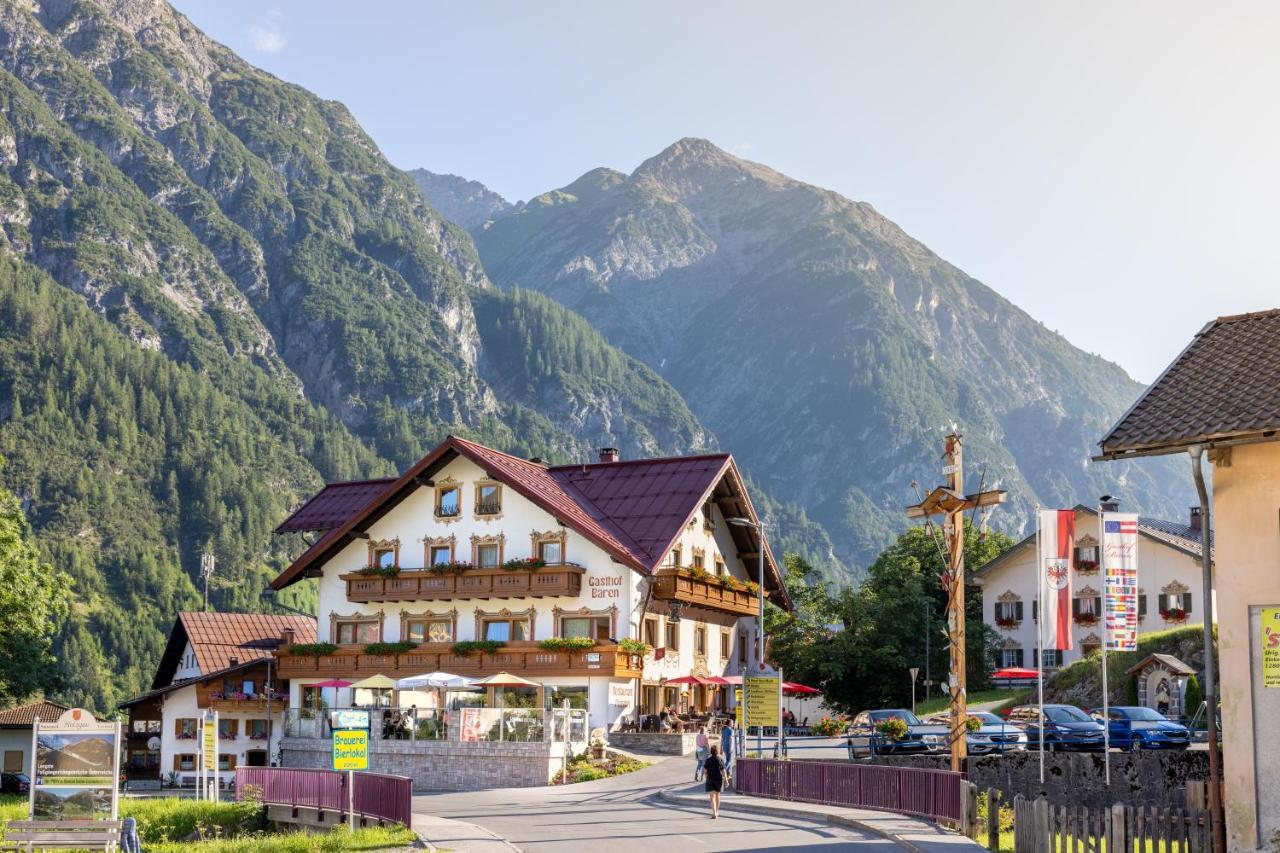 Gasthof Baren Hotel Holzgau Luaran gambar