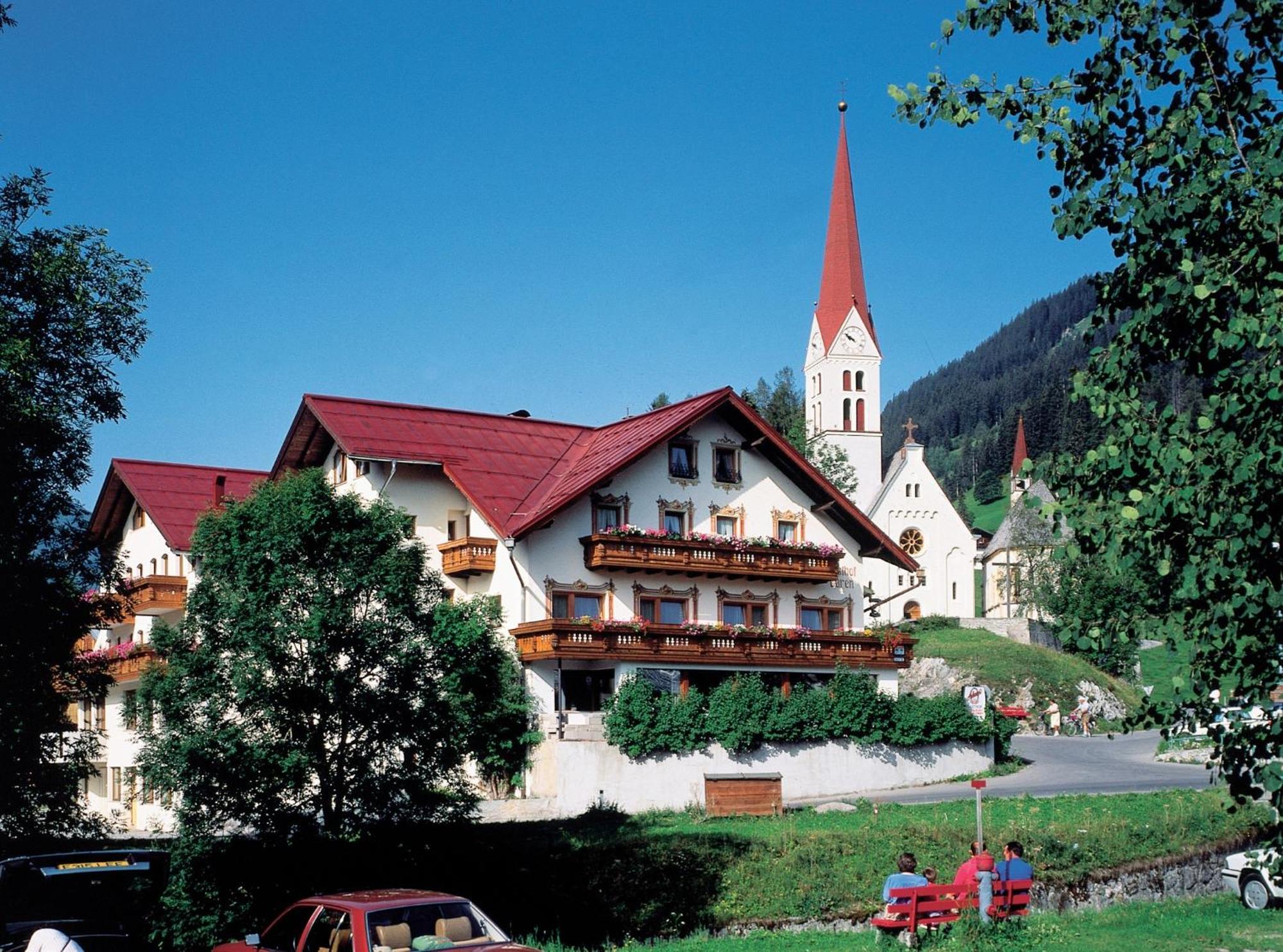 Gasthof Baren Hotel Holzgau Luaran gambar