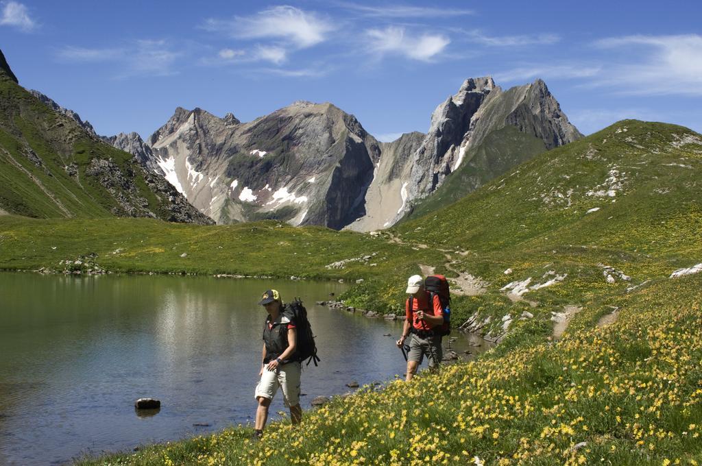 Gasthof Baren Hotel Holzgau Luaran gambar