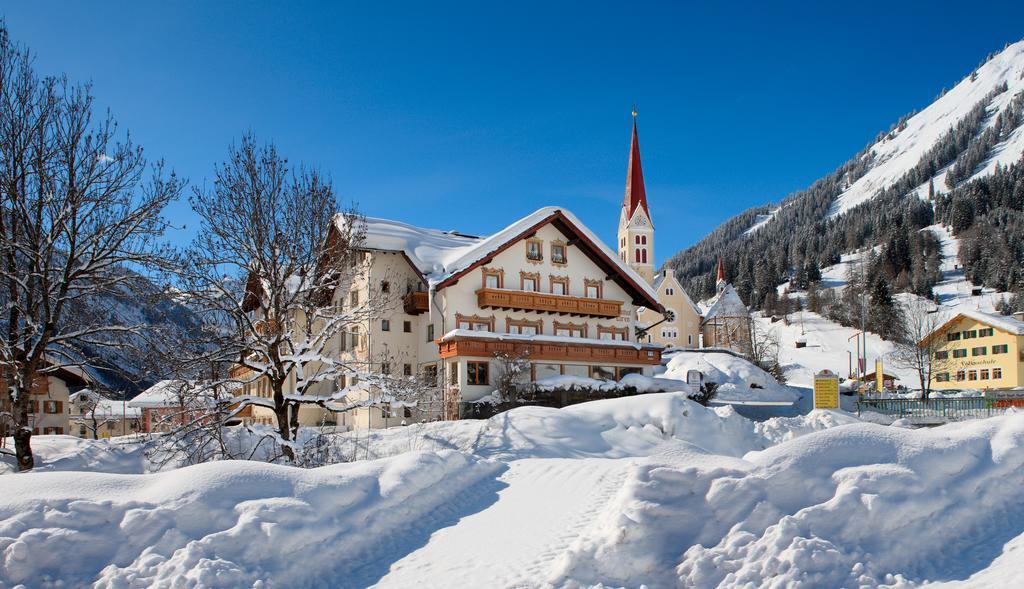 Gasthof Baren Hotel Holzgau Luaran gambar